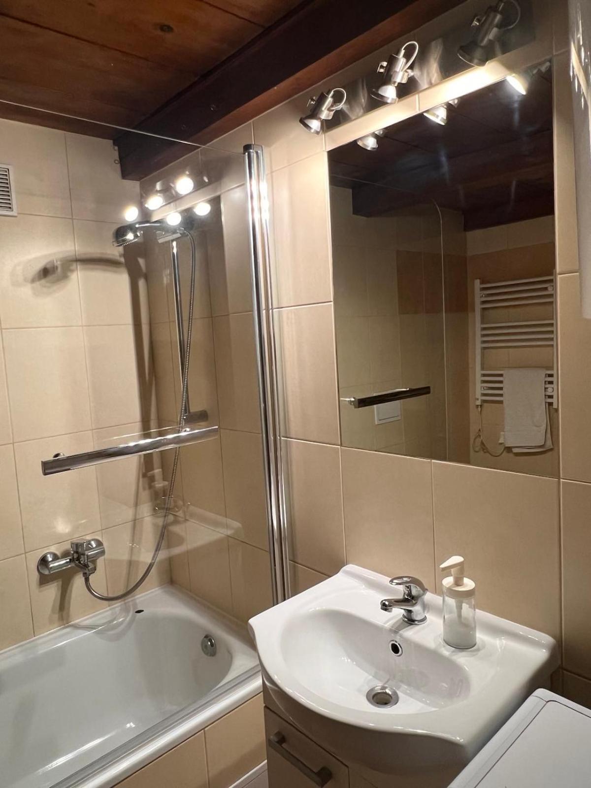 St Gertruda Apartment Free Parking Citybeat#2 Krakow Exterior photo